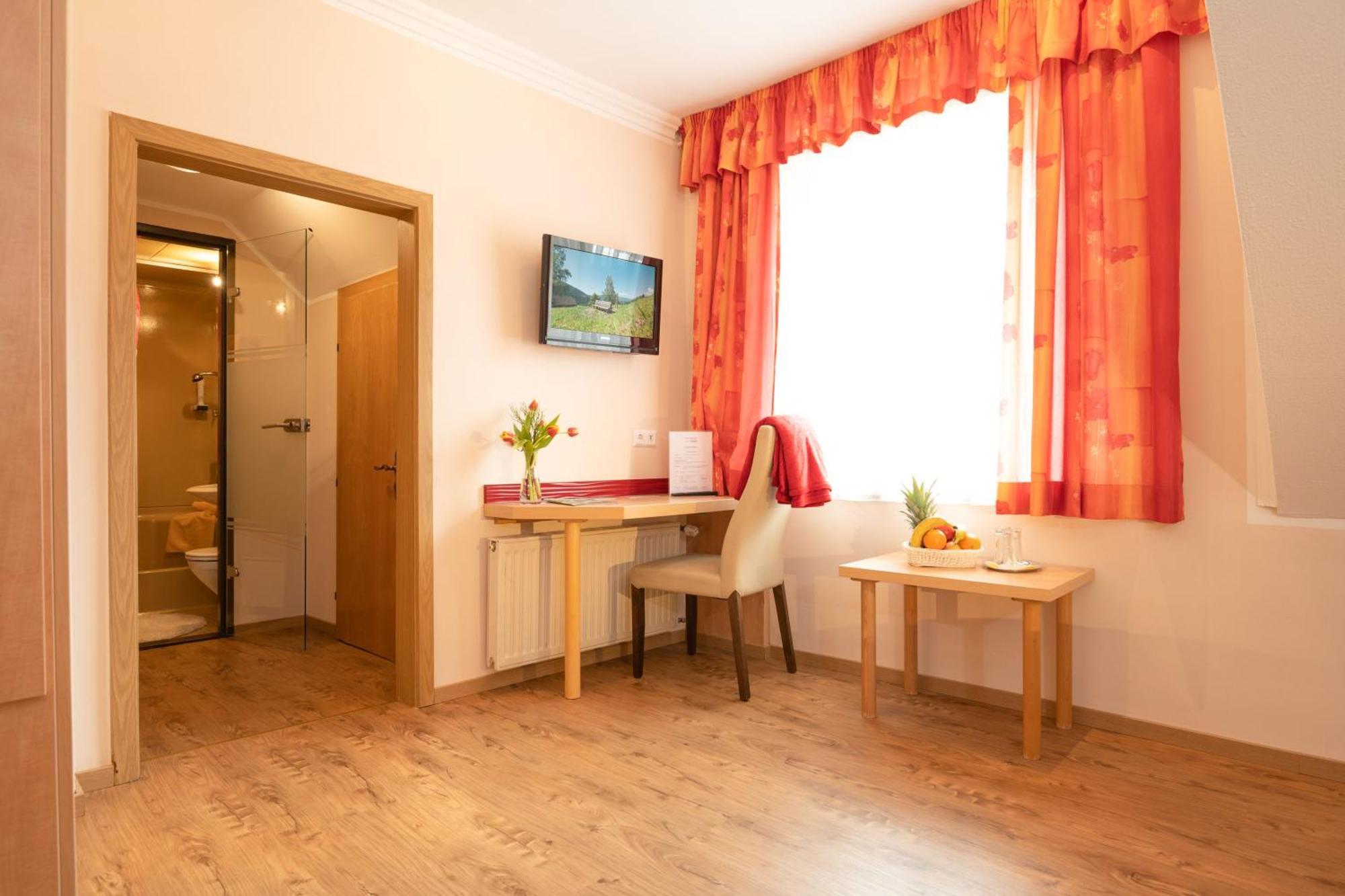 Pogoeriacherhof Latschach ober dem Faakersee Room photo